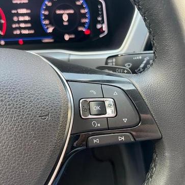 VOLKSWAGEN T CROSS COMFORTLINE TSI AT