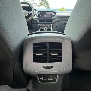 VOLKSWAGEN T CROSS COMFORTLINE TSI AT