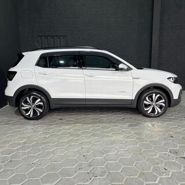 VOLKSWAGEN T CROSS COMFORTLINE TSI AT