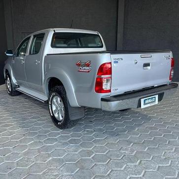 TOYOTA HILUX CD4X4 SRV