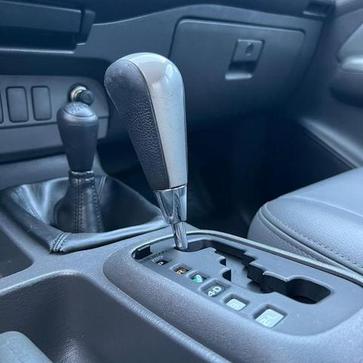 TOYOTA HILUX CD4X4 SRV