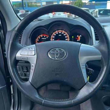 TOYOTA HILUX CD4X4 SRV