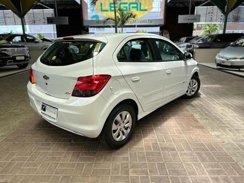 CHEVROLET ONIX 1.0MT JOYE