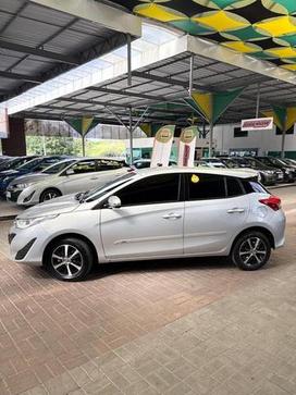 TOYOTA YARIS HA XL13LIVE