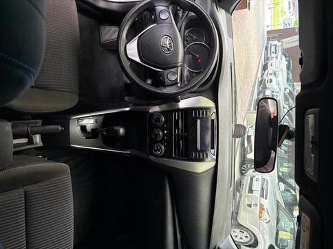 TOYOTA YARIS HA XL13LIVE