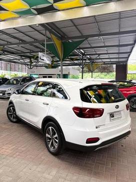 KIA SORENTO EX 2.4 7 LUGAR