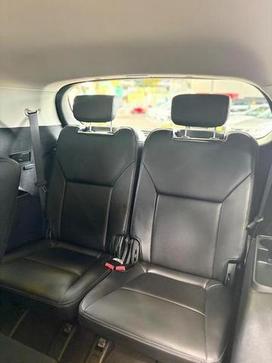KIA SORENTO EX 2.4 7 LUGAR