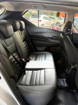 NISSAN KICKS EXCLUSIVE CVT