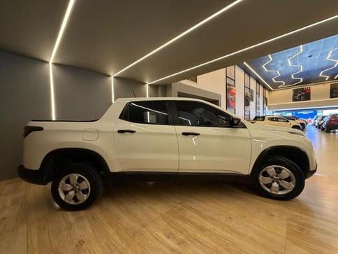 FIAT TORO ENDURENCE AT