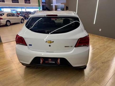 CHEVROLET ONIX 1.0MT LT