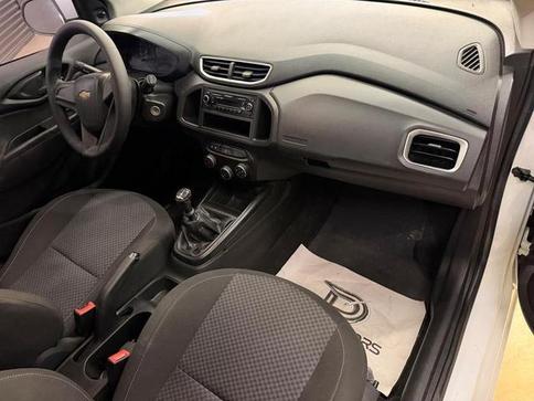 CHEVROLET ONIX 1.0MT LT