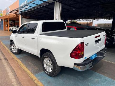 TOYOTA HILUX CDSRVA2GF