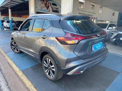 NISSAN KICKS ADVANCE CVT