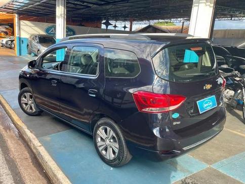 CHEVROLET SPIN 18L AT PREMIER