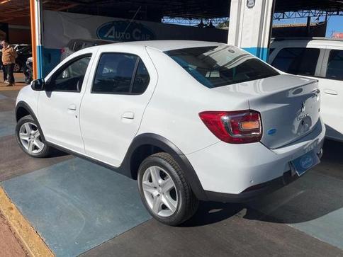 RENAULT LOGAN ZEN16CVT