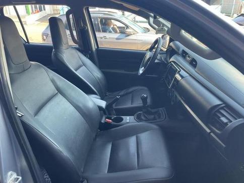 TOYOTA HILUX CD 4X4 2.8 DIESEL MEC.