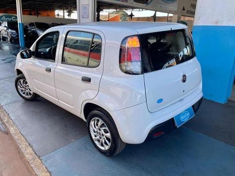 FIAT UNO ATTRACTIVE 1.0