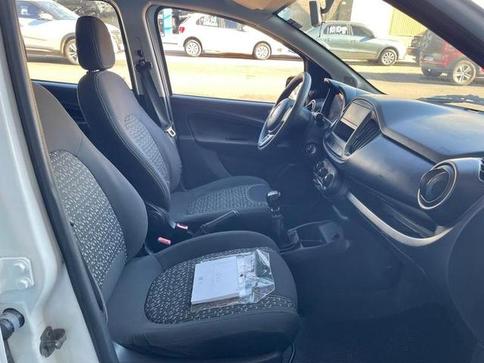 FIAT UNO ATTRACTIVE 1.0