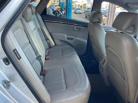 HYUNDAI AZERA 3.3 V6