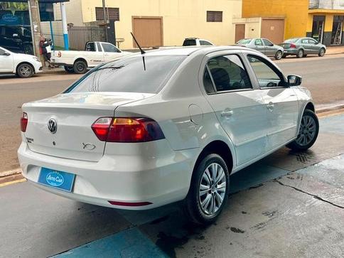 VOLKSWAGEN NOVO VOYAGE 1.0