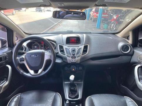 FORD FIESTA SEDAN SE 1.6 MEC.