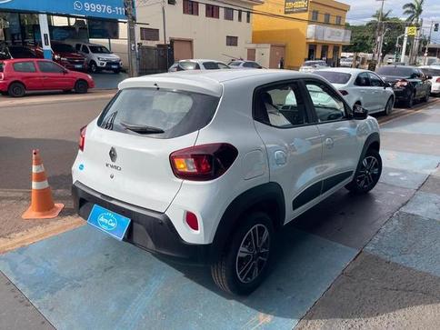 RENAULT KWID INTENS 2