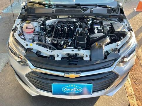 CHEVROLET ONIX PLUS 10MT LT1