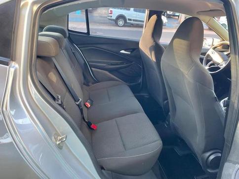 CHEVROLET ONIX PLUS 10MT LT1