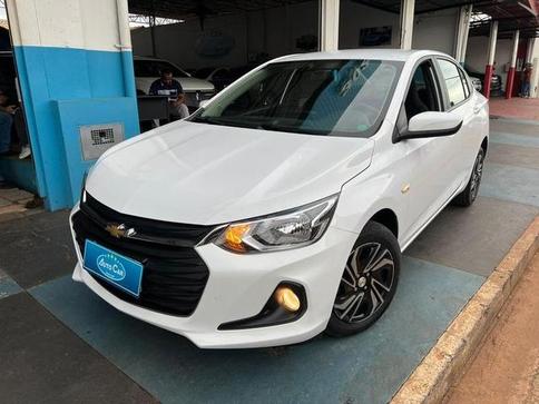 CHEVROLET ONIX PLUS 10MT LT2