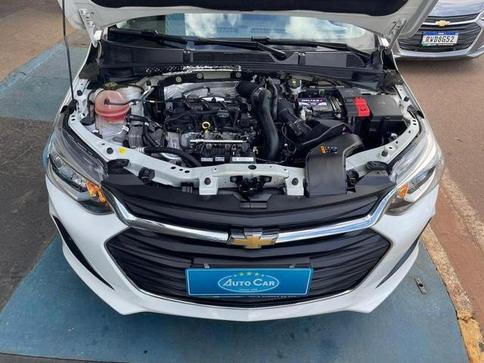 CHEVROLET ONIX PLUS 10TAT LT1