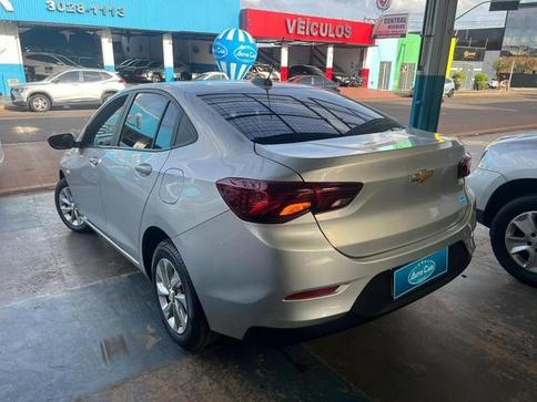 CHEVROLET ONIX PLUS 10MT LT2