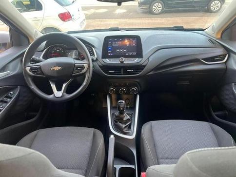 CHEVROLET ONIX PLUS 10MT LT2