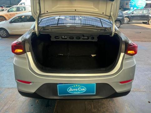 CHEVROLET ONIX PLUS 10MT LT2