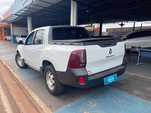RENAULT OROCH 16 4X2