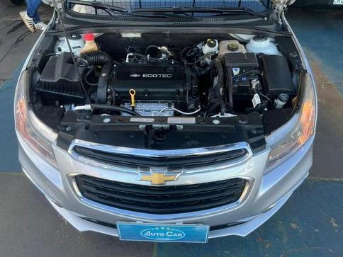 CHEVROLET CRUZE LT HB