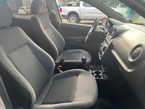 VOLKSWAGEN VOYAGE TL MB S