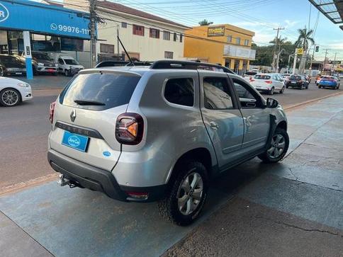 RENAULT DUSTER INTP CVT