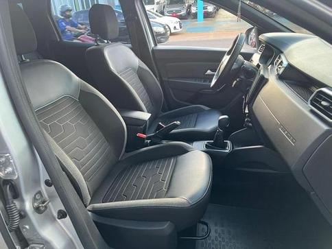 RENAULT DUSTER INTP CVT