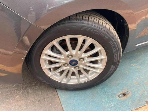 FORD KA TIT AT 1.5 SD C