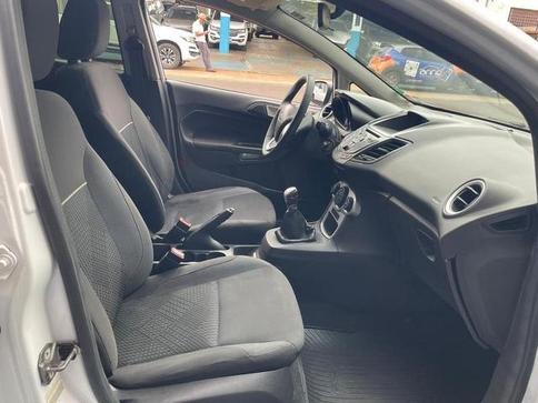 FORD FIESTA 16SE