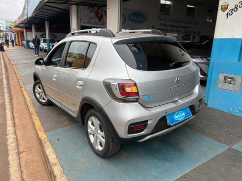 RENAULT SANDERO ST16 SCE