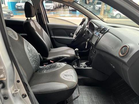 RENAULT SANDERO ST16 SCE