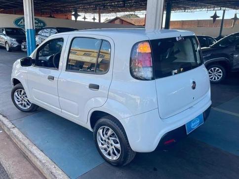 FIAT UNO ATTRACTIVE 1.0