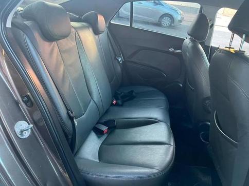 HYUNDAI HB20S 1.6 COMFORT PLUS 16V FLEX 4P AUTOMATICO