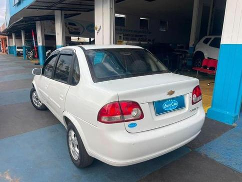CHEVROLET CHEVROLET CLASSIC LS