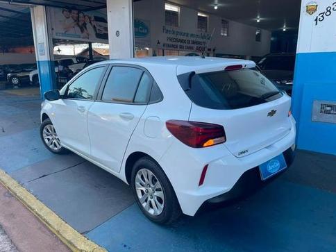 CHEVROLET ONIX 10MT LT1