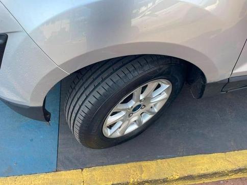FORD ECOSPORT SE AT 1.5
