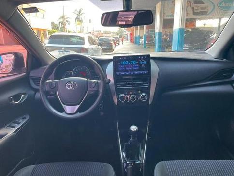 TOYOTA YARIS SD XL 15 MT