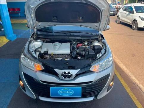 TOYOTA YARIS SD XL 15 MT
