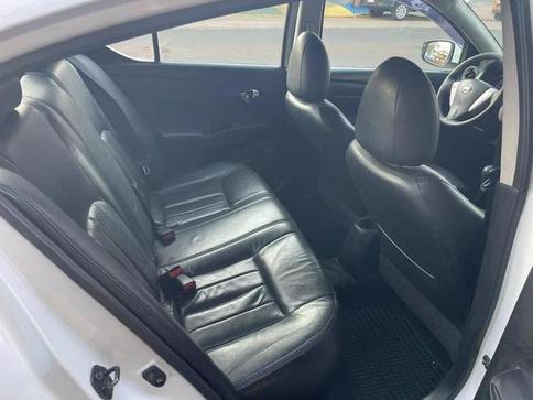 NISSAN VERSA 16 SL